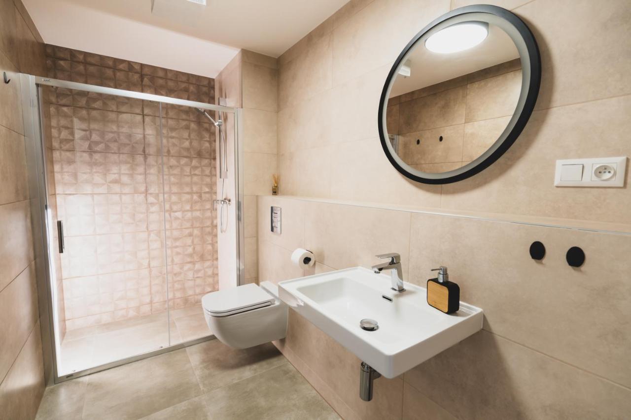 דולני קובין Family Apartment Kubinska Hola מראה חיצוני תמונה